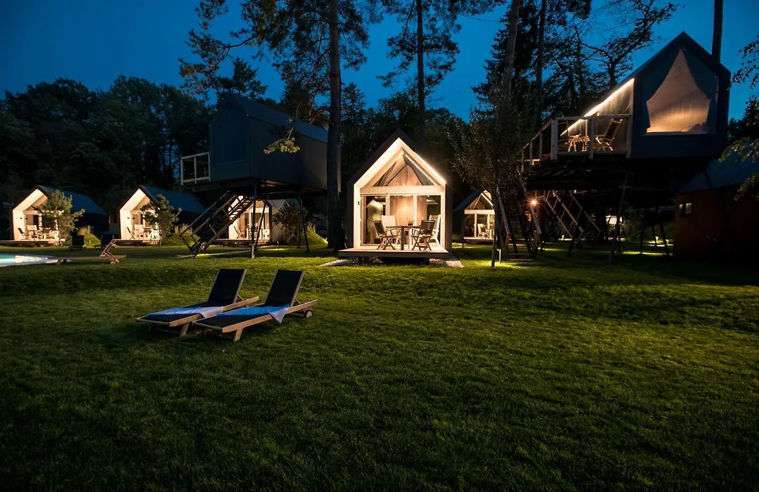 Luxury glamping Chocolate village-1